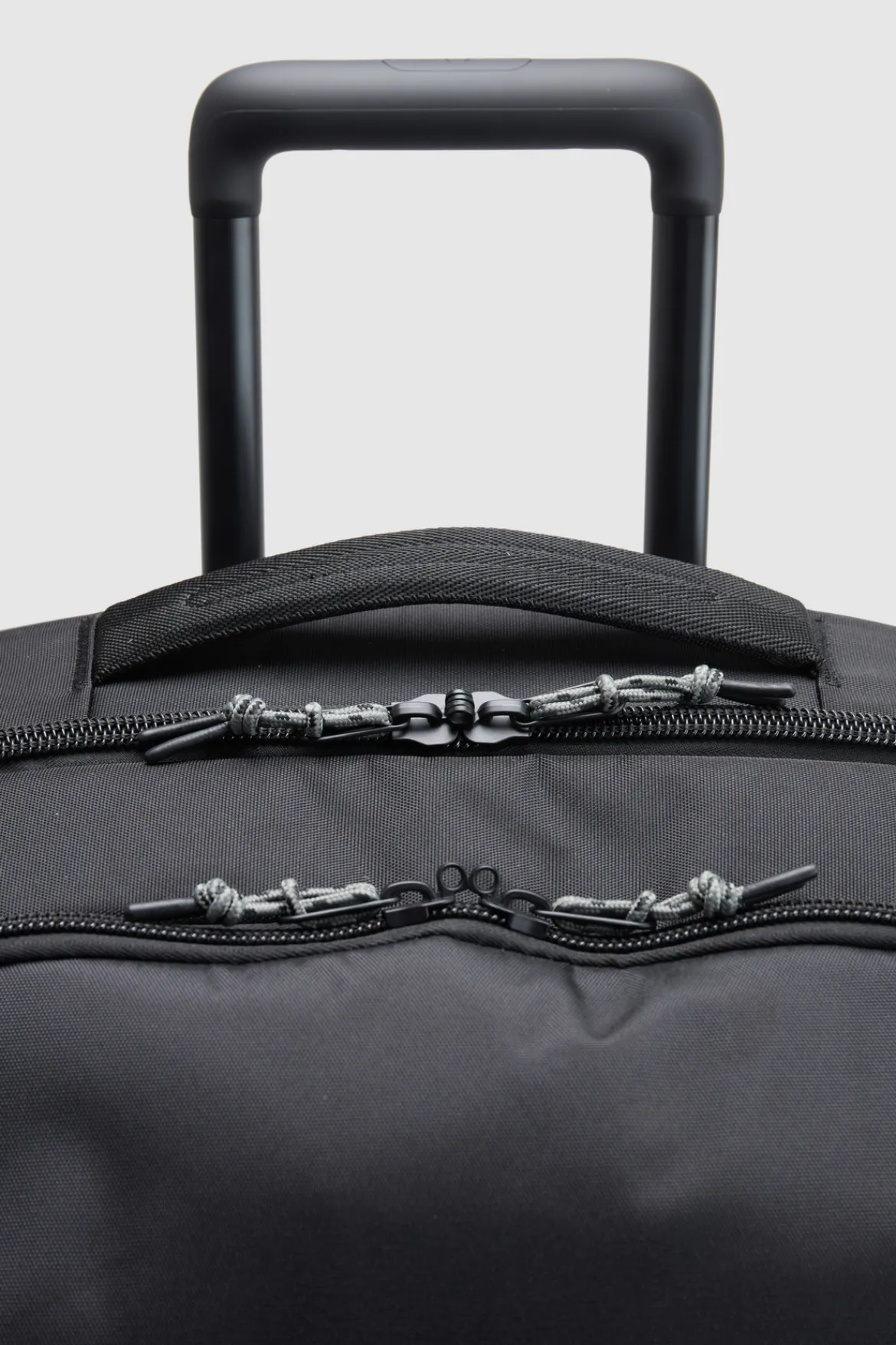 Discovery Wheeled Duffle