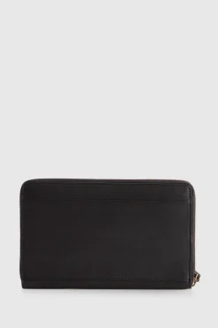 RFID Payton Leather Travel Wallet
