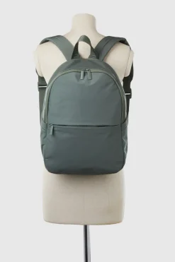 Seeker Day Backpack